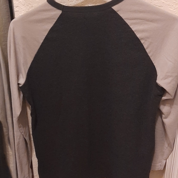 BOGO FREE- (2) Colorblock Unisex Baseball Shirts Old Navy Gray/Featherz Burgundy - Picture 13 of 14